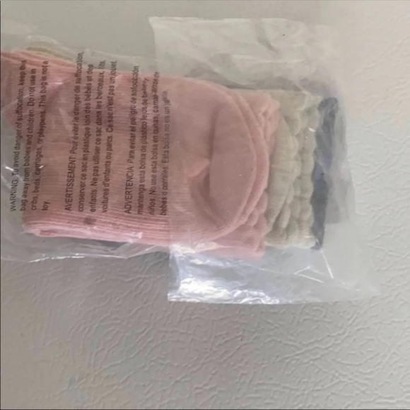 Copper Key Girls 3 Pack Velvet Socks - Picture 8 of 13